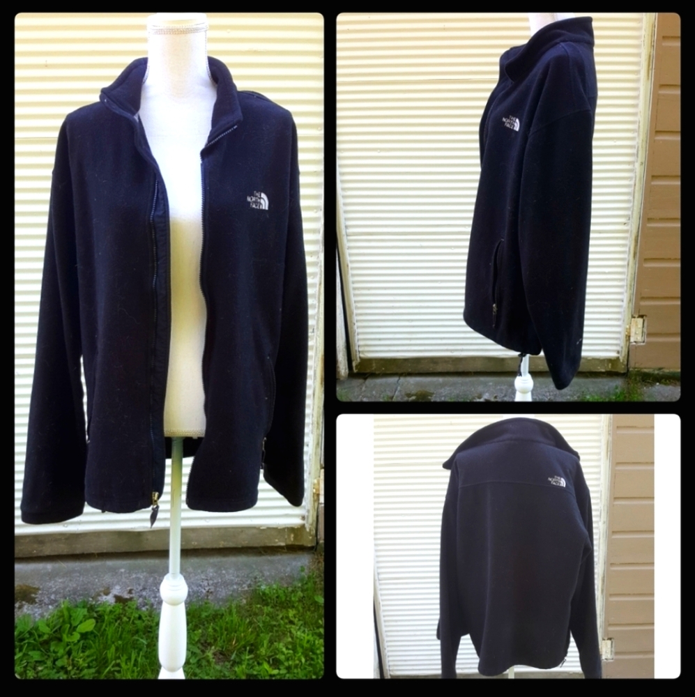 The North Face | Classic Black Fleece Jacket